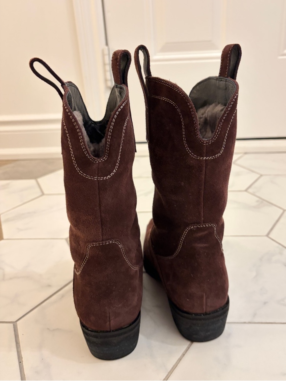 Women’s Brown Suede shearling Western Boots - Picture 4 of 6